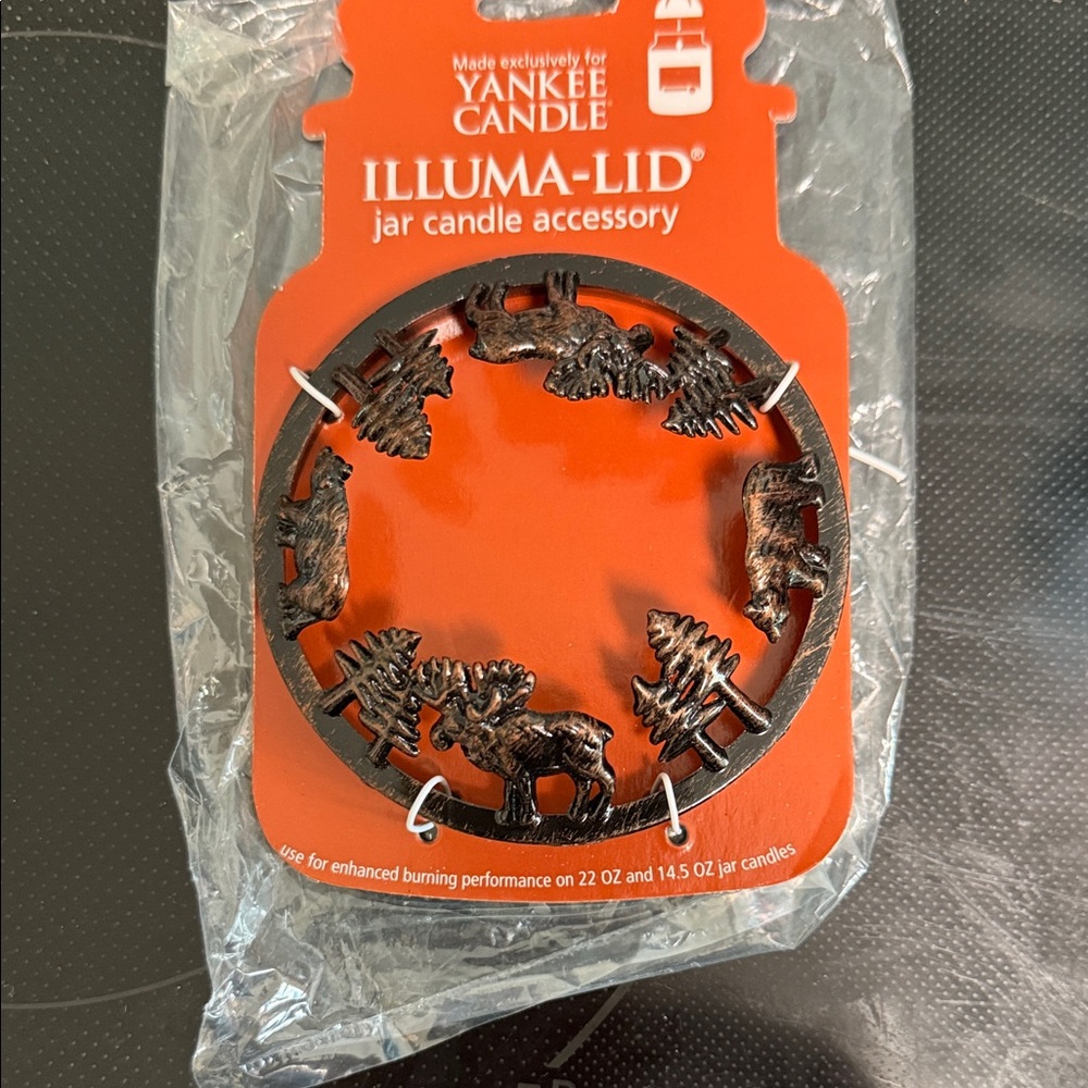 Yankee Candle Brown Moose & Pine Tree Illuma-Lid Jar Accessory